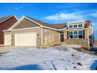 2035 Parkview Crossing Dr, Waukee, IA 50263-9598