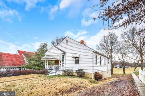 334 Walnut St, Lees Cross Roads, PA 17257-2022