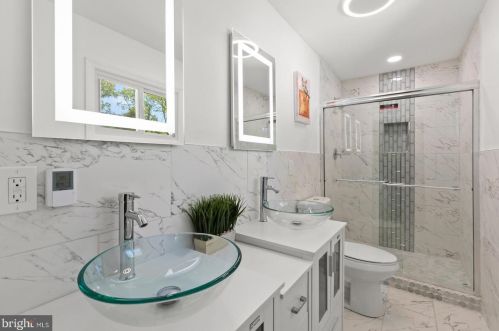 10 Rockland Dr, Willingboro NJ  08046-4003 exterior