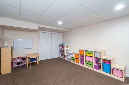 55 Villas Cir, Huntington Station NY  11747-3059 exterior