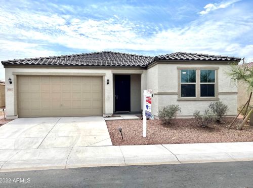 1757 Chanute Pass, Phoenix, AZ 85040-3835