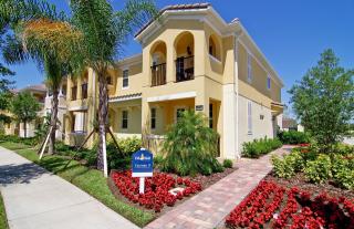 8681 Lower Villagewalk Cir, Orlando, FL 32827-7169