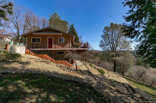 5180 Shooting Star Rd, Pacific House, CA 95726-9001