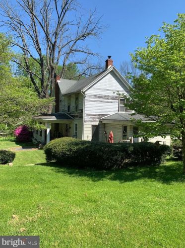 422 Northside Rd, Marsh, PA 19520-8829