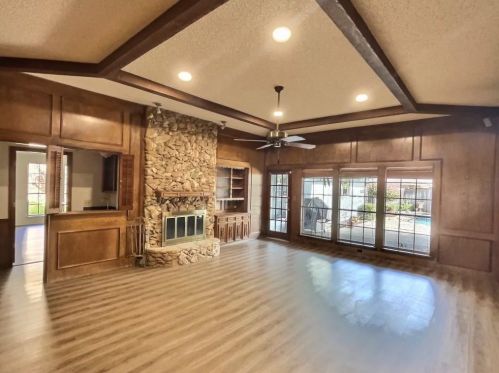 2407 Silver Holly Ln, Richardson TX  75082-4209 exterior