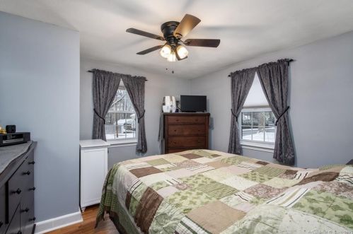 5 Meriline Ave, Plainville CT  06062-2422 exterior