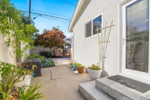23317 Carlow Rd, Torrance CA  90505-4454 exterior