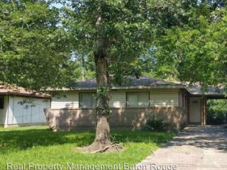 8722 Corlett Dr, Baton Rouge LA  70811-2413 exterior