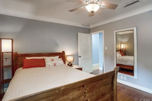 304 Sloan Ave, Compton CA  90221-3351 exterior