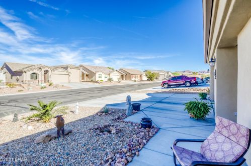 1736 Chestnut Blvd, Lake Havasu City AZ  86404-8409 exterior