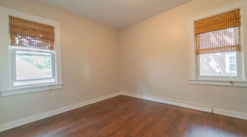 140 Elmwood Pl, Crown Point IN  46307-4324 exterior