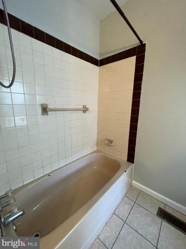 428 Hunter St, Gloucester NJ  08030-2017 exterior