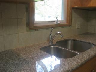 3034 Canterbury Rd, Cleveland OH  44145-4612 exterior