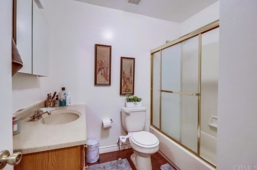 1766 Berrydale St, El Cajon CA  92021-3107 exterior