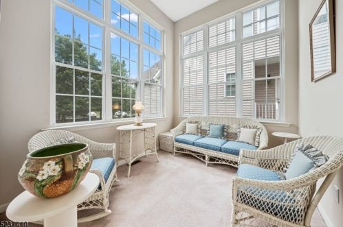 17 Shippen Ct, Flemington NJ  08822-6835 exterior