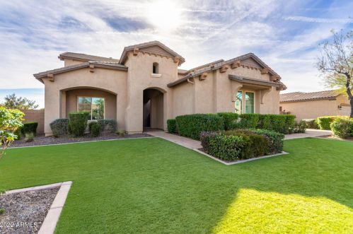 909 Vermont Dr, Gilbert, AZ 85295-6255