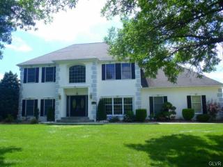 4762 Kathi Dr, Bethlehem, PA 18017-8751