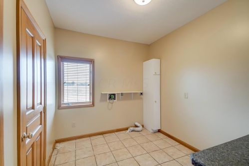 7115 Van Wagener Rd, London OH  43140-8425 exterior