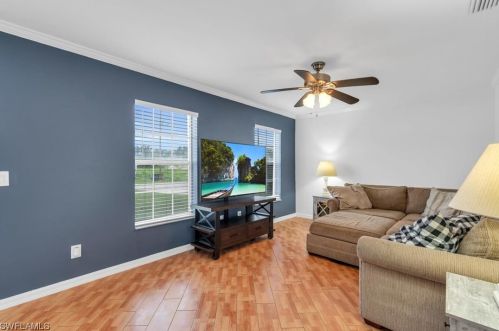 911 Apple Ave, Lehigh Acres FL 33971-6441 exterior