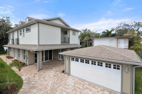 555 Peachtree Rd, Orlando, FL 32804-6812