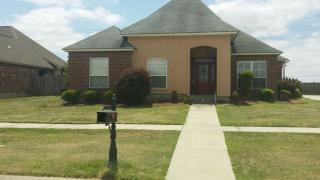 1974 Pointe South Dr, Zachary, LA 70791-5425