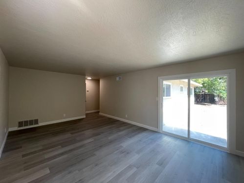 506 Westlake Dr, San Jose, CA 95117-1369