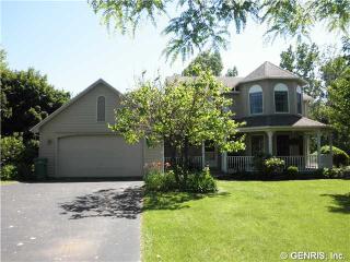 35 Hawkes Trl, Webster, NY 14580-4212