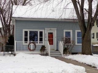 312 Liberty St, La Crosse, WI 54603-3008