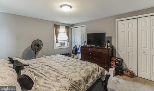 131 Toledo Ln, Willingboro NJ  08046-3722 exterior