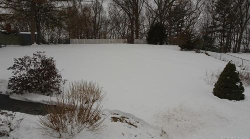 30 Duval St, Manchester CT 06042-2816 exterior