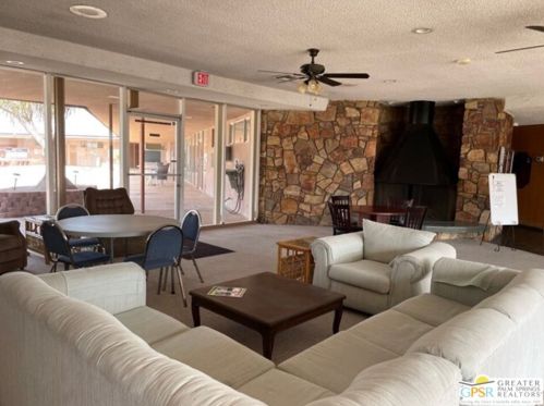 69381 Crestview Dr, Desert Hot Springs CA  92241-8231 exterior