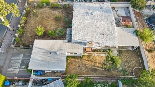 27325 Santa Clarita Rd, Santa Clarita CA  91350-1317 exterior