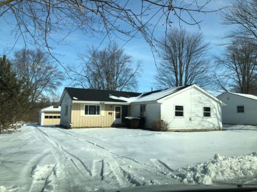 700 North St, Defiance, OH 43512-2318