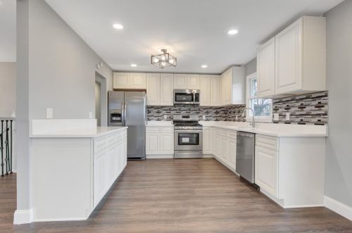 2225 Coldspring Rd, Crown Point IN  46307-9335 exterior