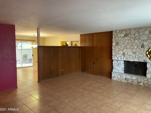 3212 48th Dr, Phoenix, AZ 85031-3614