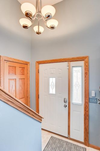 800 95th Ln, Minneapolis, MN 55434-2586