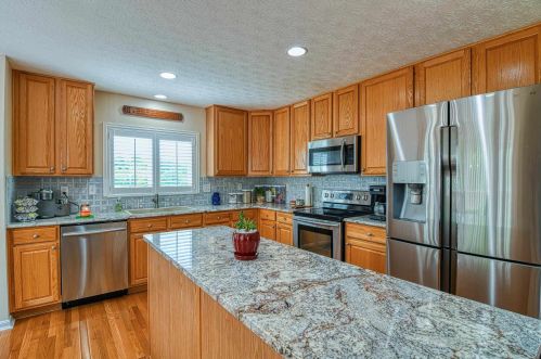 2400 Frontier Dr, Taylorsport KY  41048-7213 exterior