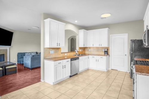 3703 Cashmere Way, Pearland TX  77584-9286 exterior