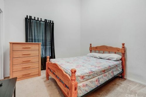 922 Morgan Ct, Redlands CA  92374-1818 exterior