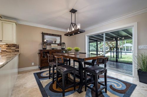 17320 Whirley Rd, Lutz FL  33558-4827 exterior