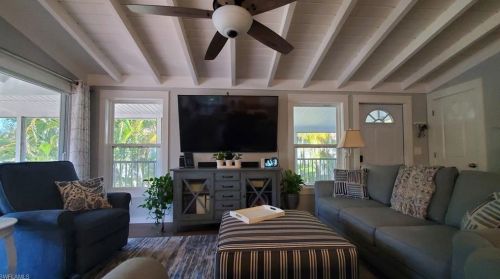 179 Dundee Rd, Fort Myers Beach, FL 33931-4236