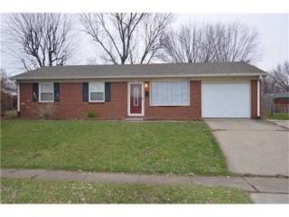 507 Redfern Dr, Beech Grove IN  46107-2526 exterior