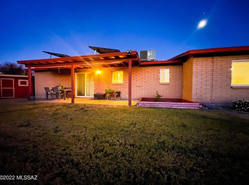 7471 Oldfather Dr, Tucson AZ  85741-1625 exterior