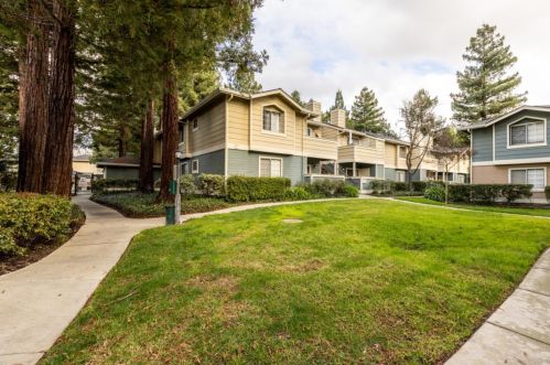 2713 Somerset Park Cir, San Jose CA  95132-2274 exterior
