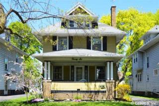 26 Laurelton Rd, Rochester, NY 14609-4220