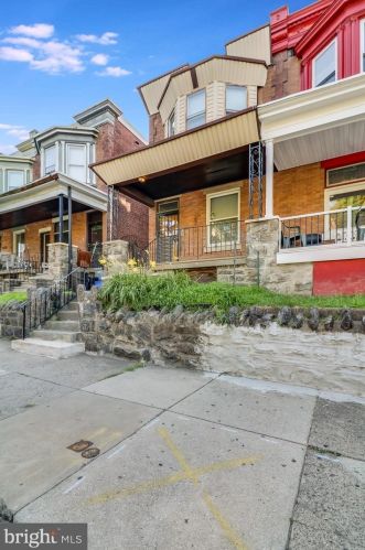 121 Manheim St, Philadelphia, PA 19144-3654