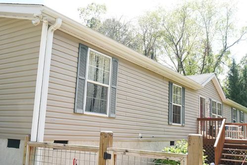 30 River Rock Rd, Biltmore Lake, NC 28715-7818
