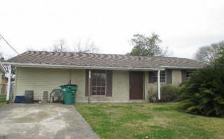 358 Azalea Dr, Westwego, LA 70094-2212