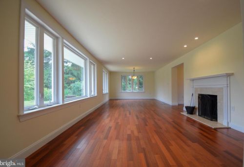 621 Webb Rd, Chadds Ford, PA 19317-9754