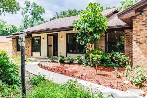321 Sybelia Ave, Maitland, FL 32751-4752